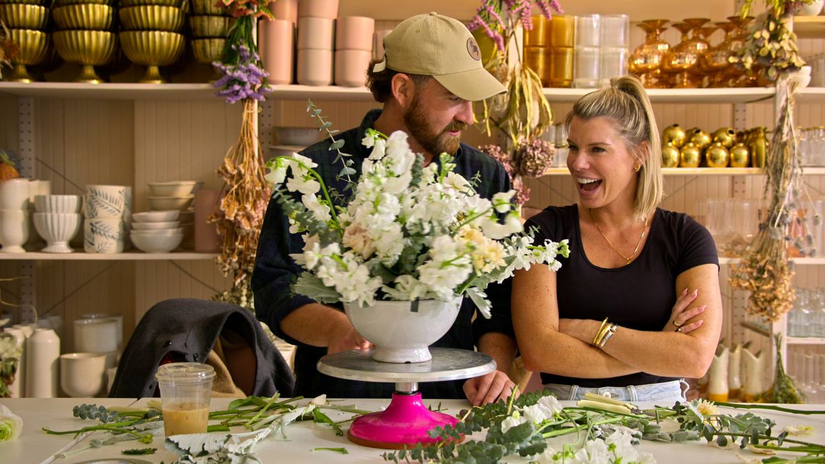 Blake Carver, Erika Ellis in Love Is Blind&nbsp;Season 11 Episodes 9-11