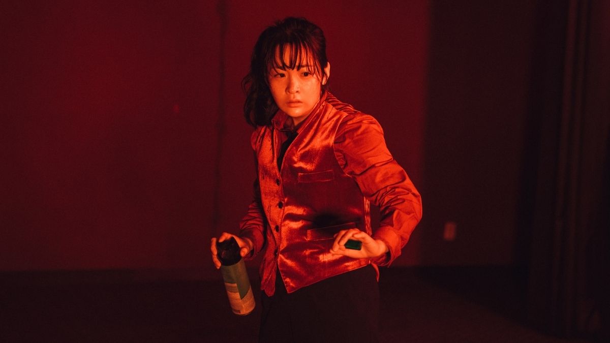 Kim Min-ha in Dead-End Job