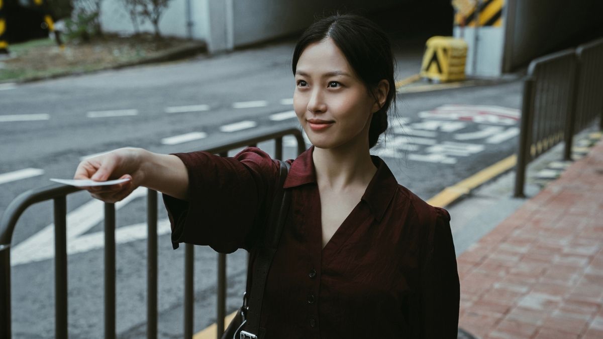 Go Min-si in Dead-End Job