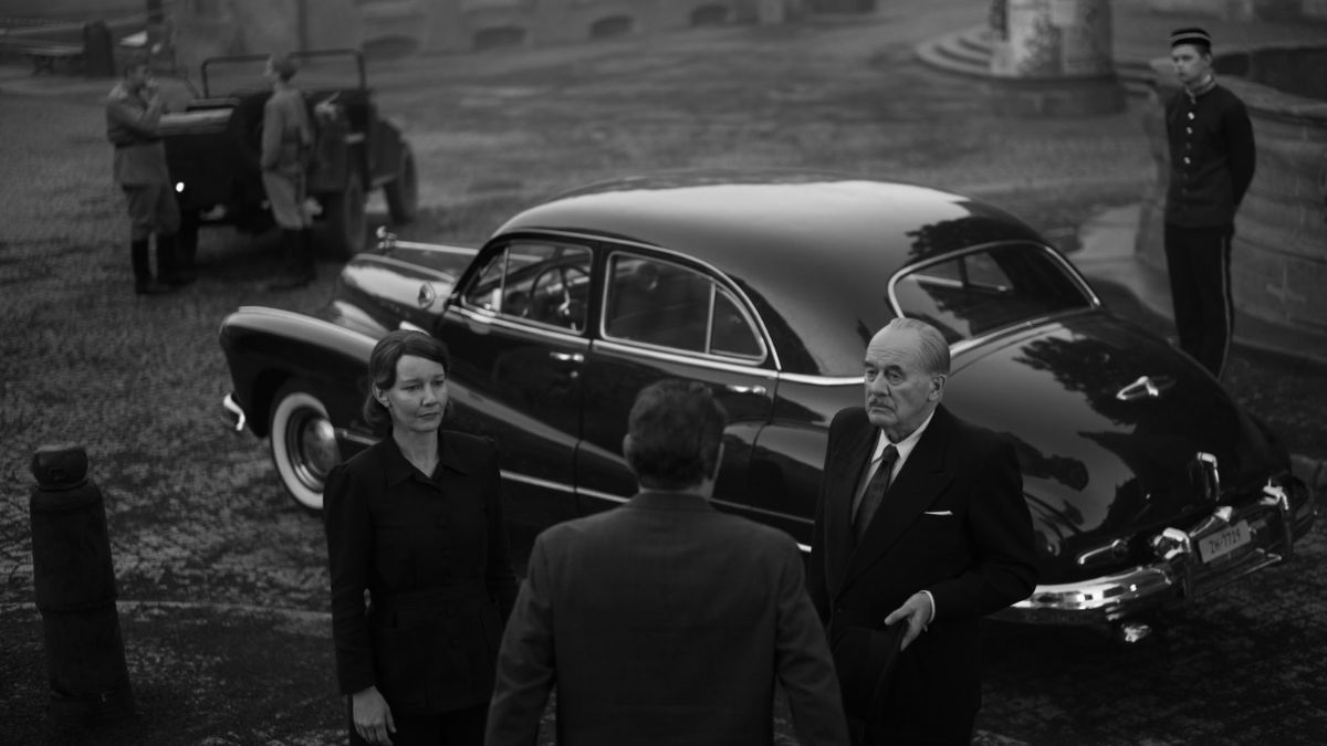 REVIEW: 'Fatherland' Works, But Requires A Lot Of Prior Knowledge 3 Fatherland BUT WHY THO 1