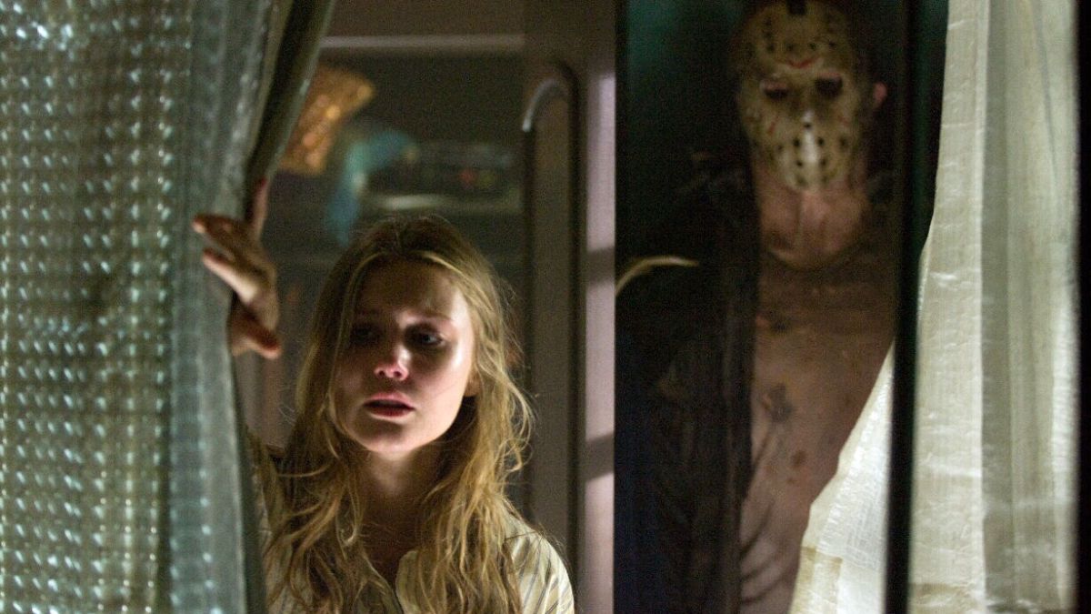 Derek Mears and Julianna Guill in Friday the 13th (2009)