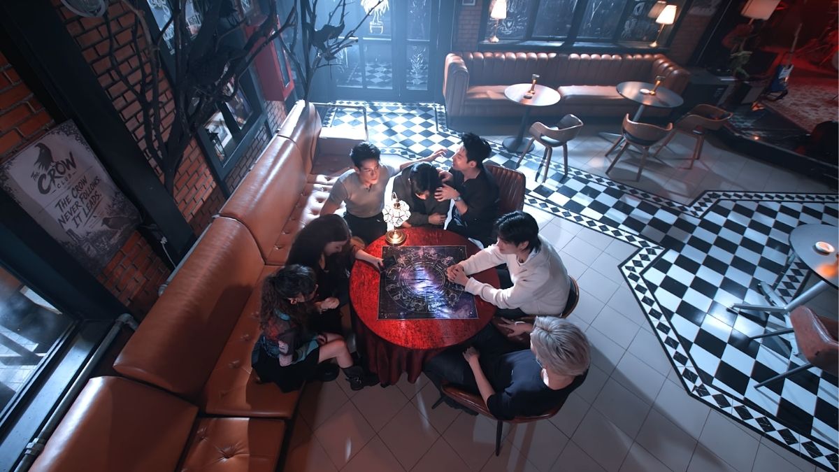 Rakkhun's Tarot Cards in The Crow Club Episode 3