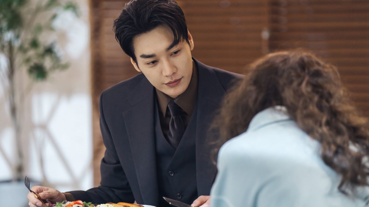 REVIEW: 'Take Charge Of My Heart' Wastes Its Charming Leads 3 Take Charge of My Heart BUT WHY THO 5