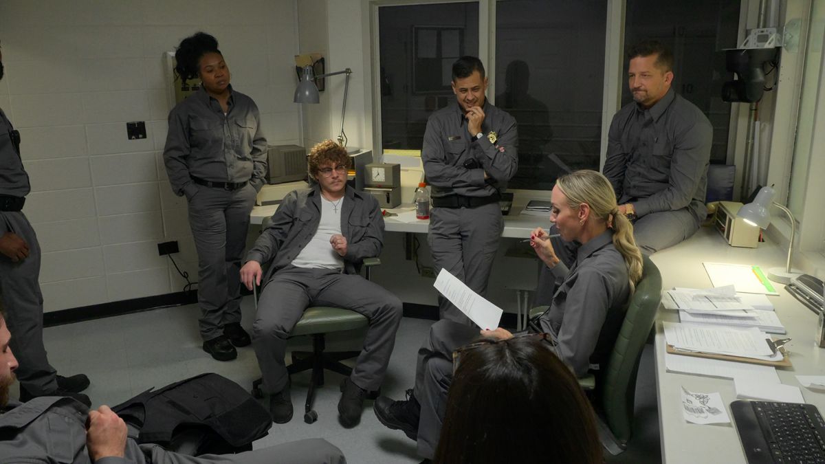 REVIEW: 'The New Stanford Prison Experiment' Is Completely Despicable 2 The New Stanford Prison Experiment Guards